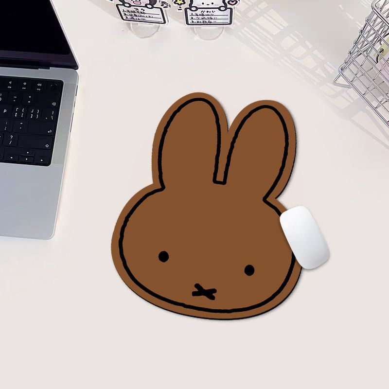 Cute Desk Mat Miffy Rabbit Car – Desk Setup Cozy Bewertung und Preis