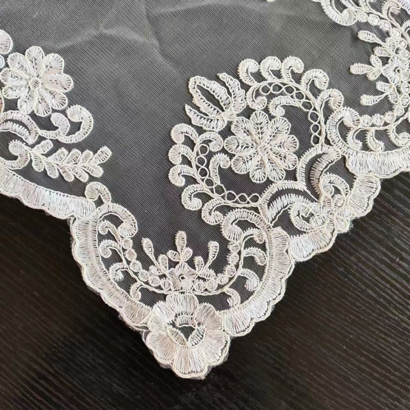 European Classical White Lace  – Desk Setup Wallpaper Bewertung und Preis